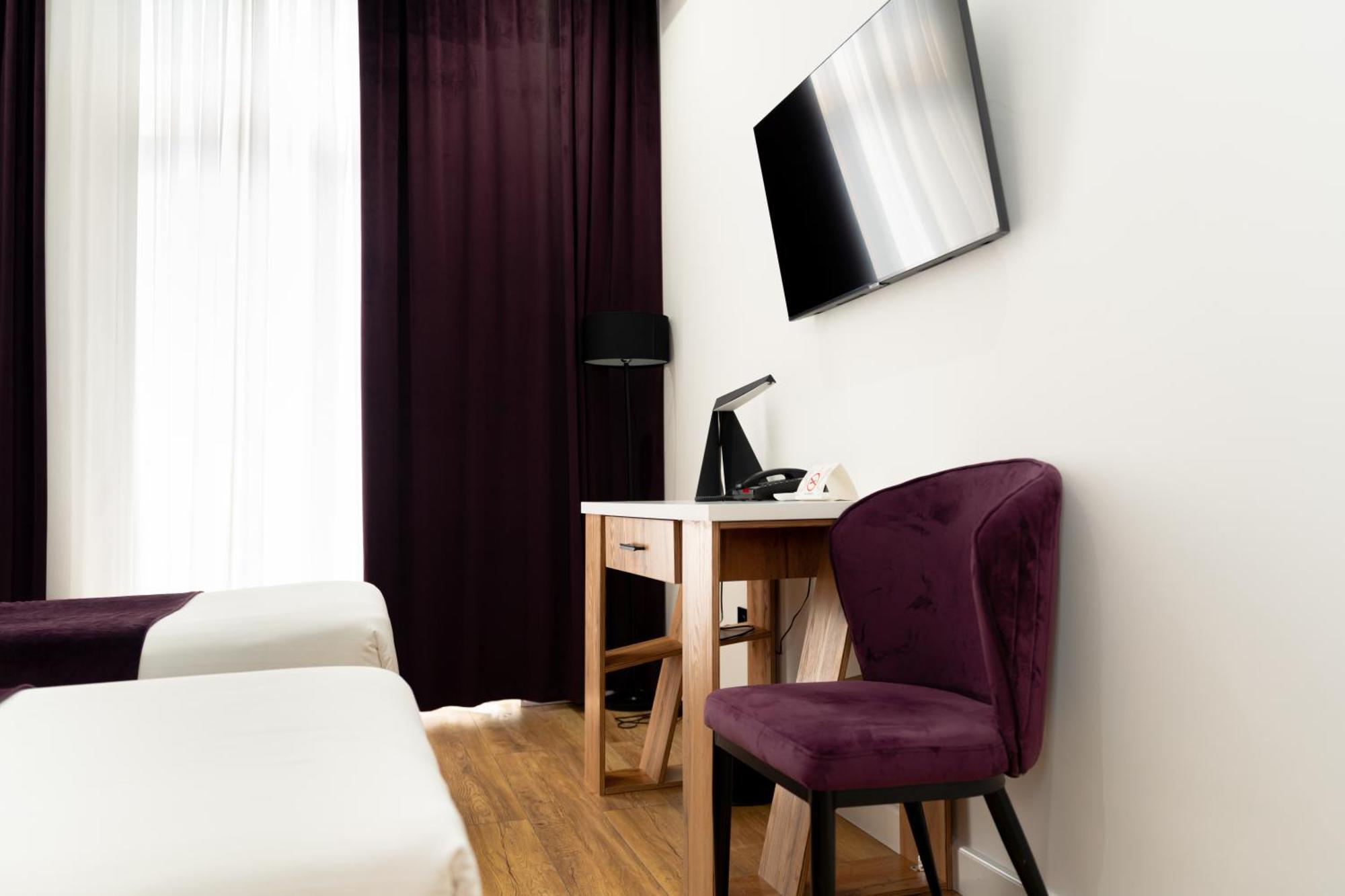 Harmony Hotel Tashkent Esterno foto